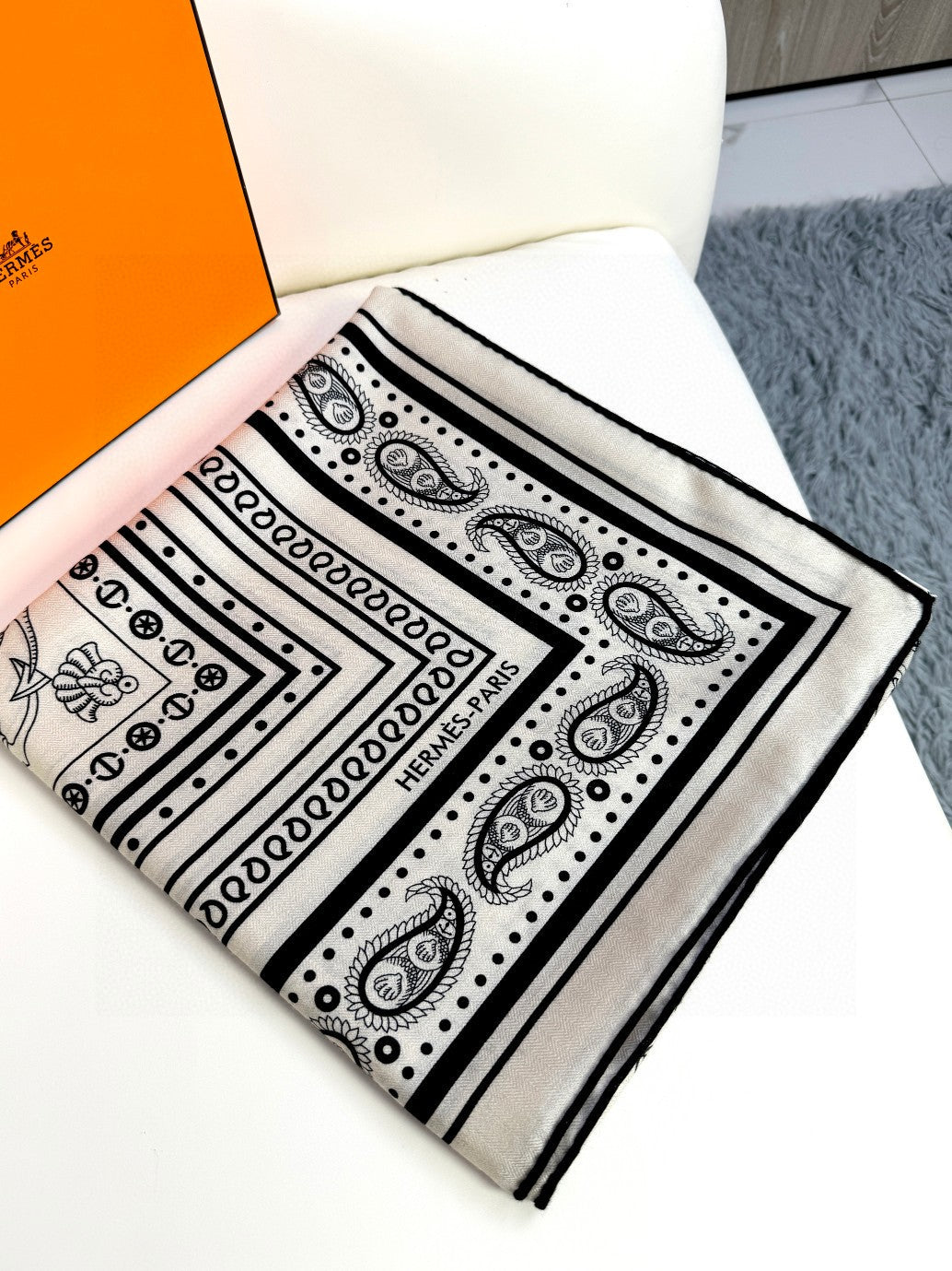 Tatouages Marins Bandana Shawl 135 CM Black White Cashmere And Silk 401091