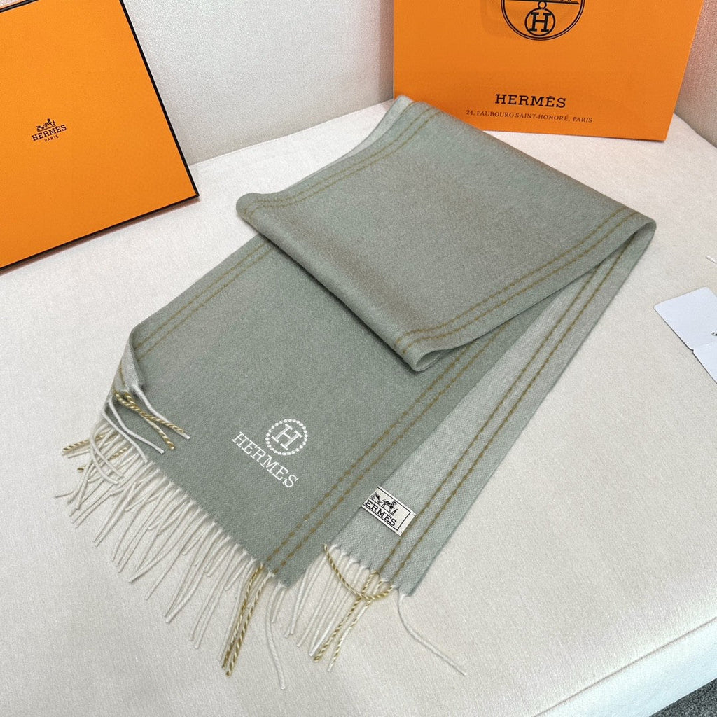 HM Scarf 190 CM Greenish Gray Wool 969439