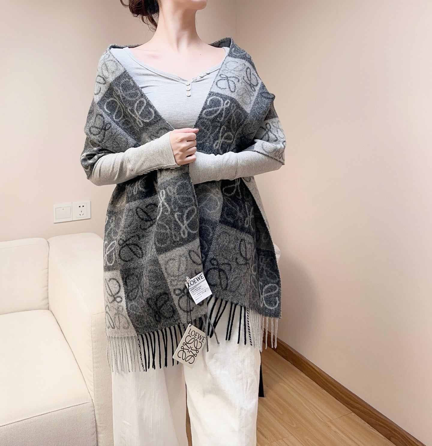 Loewe Scarf 180CM Black Gray Wool Cashmere 968612