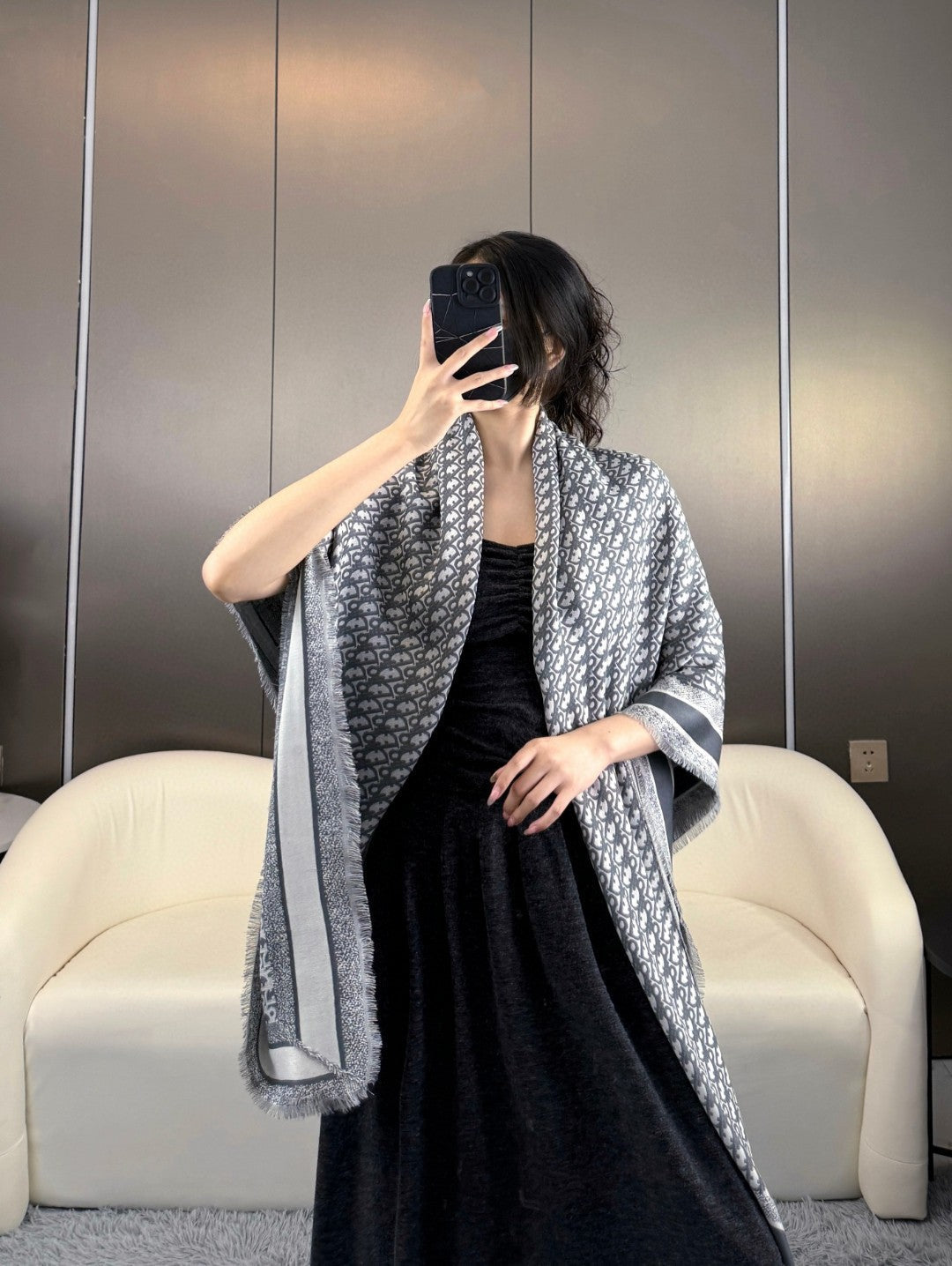 CD 26s Scarf 140cm In Cashmere Silk 313215