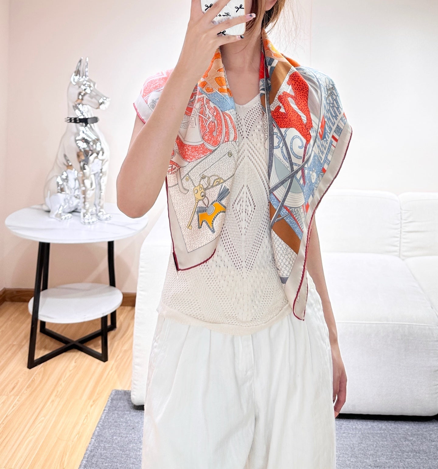 HM 26s Printed Square Scarf 88 In Silk 309440