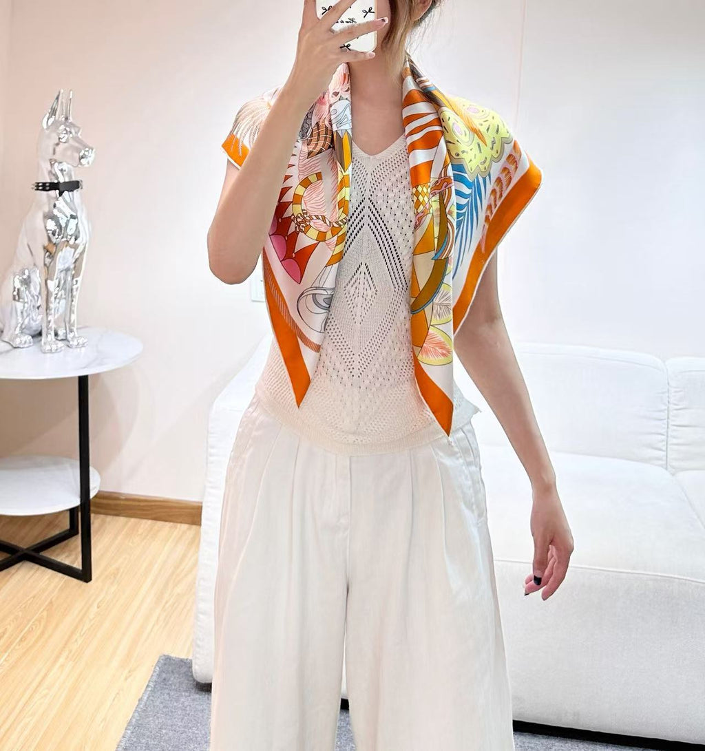 HM 26s Scarf 90 In Silk 303219