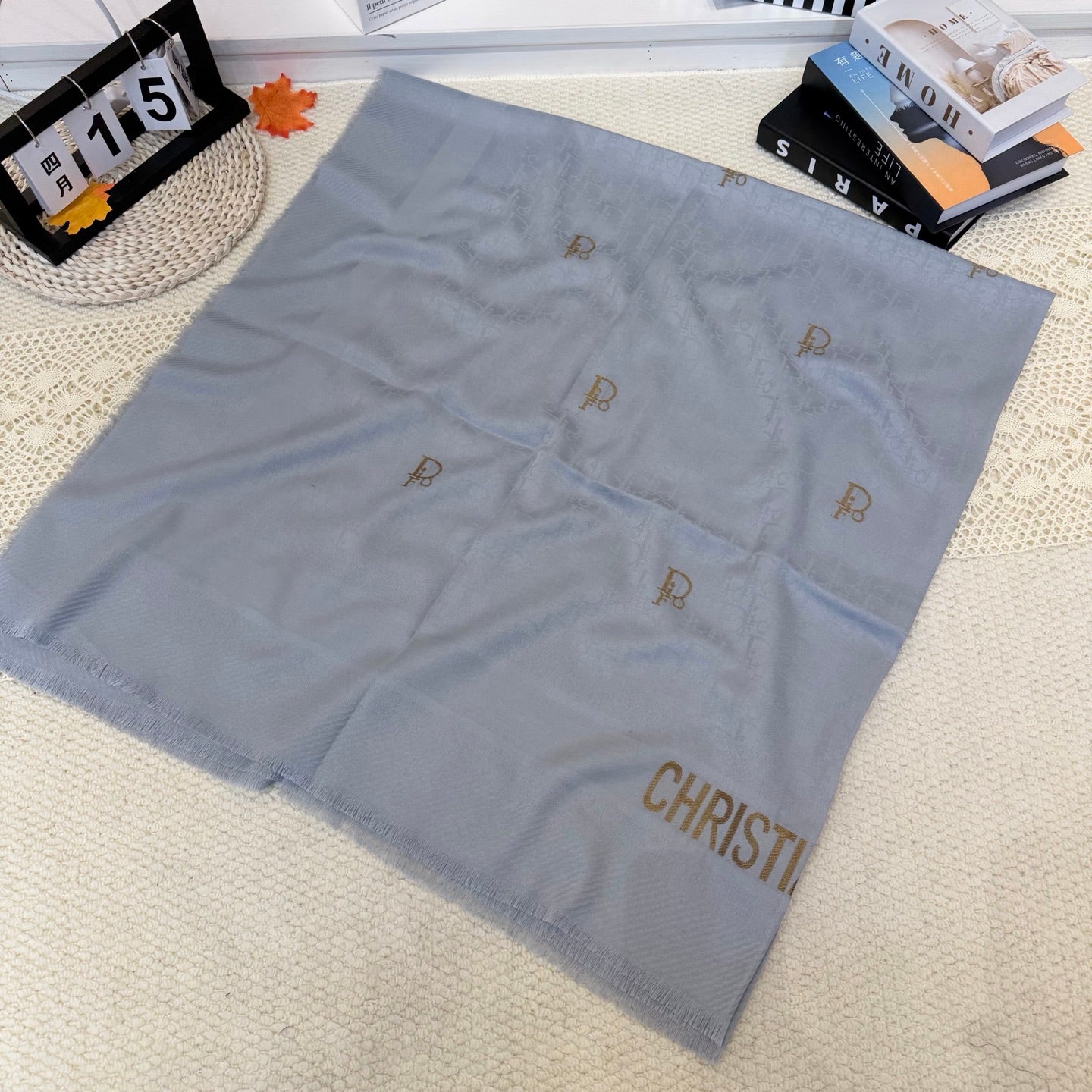 CD 26s Scarf 140cm In Cashmere Silk 281268