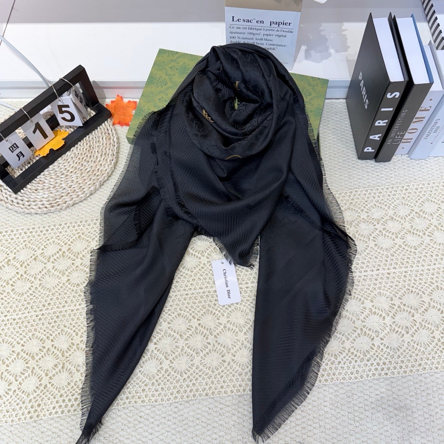 CD 26s Scarf 140cm In Cashmere Silk 281270