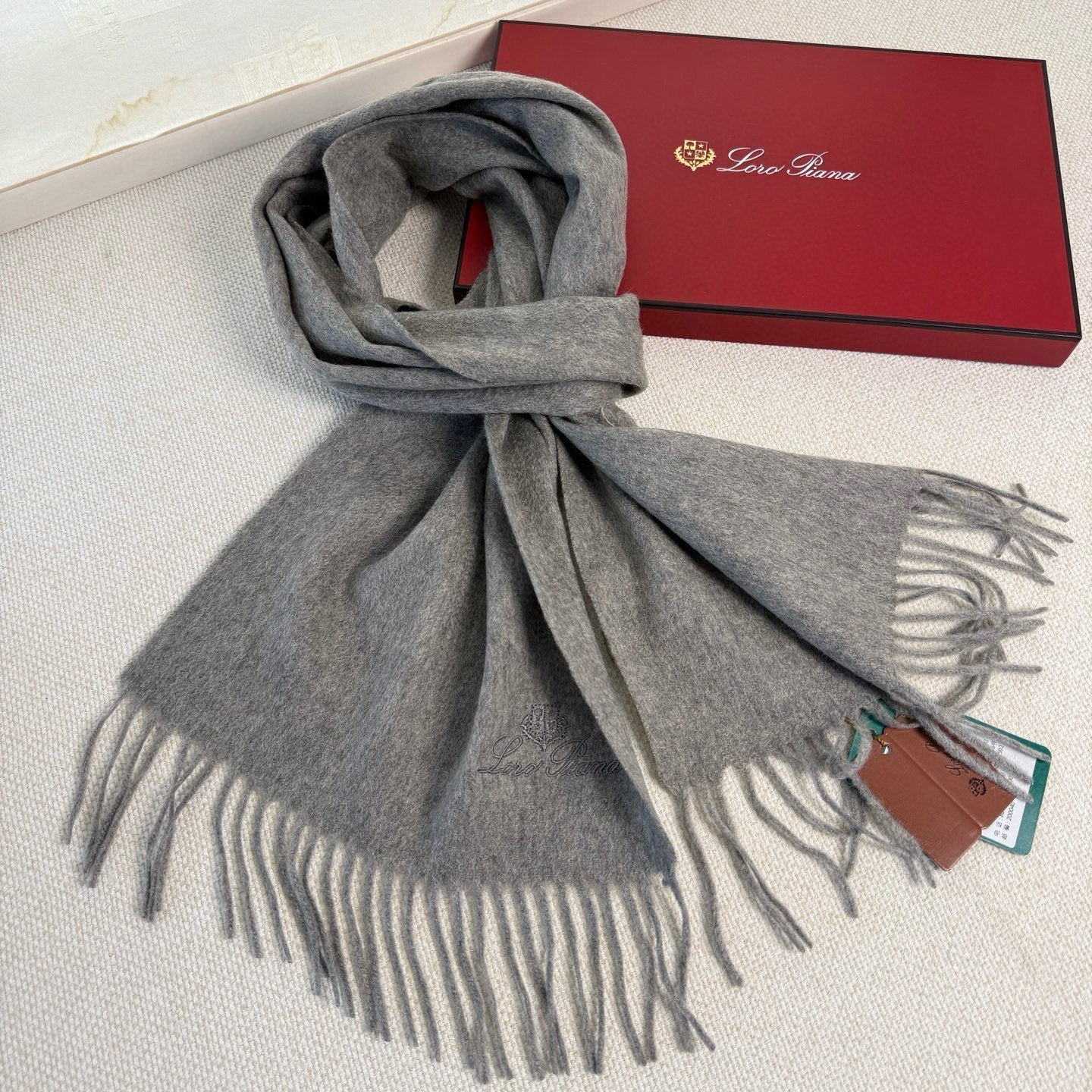 Loro Piana Long Scarf Grey Cashmere 150417