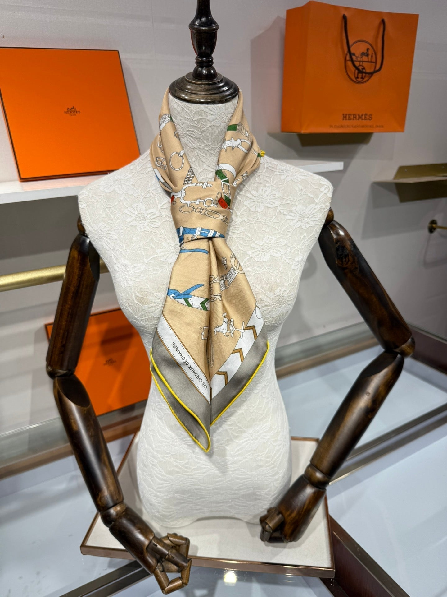 HM Les Chevaux Scarf 90x90 Beige Colorful Twill Silk 209499