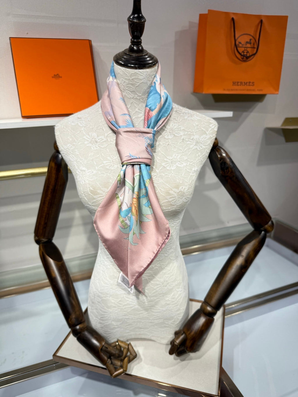 HM Aloha Scarf 90x90 Pink Colorful Twill Silk 209508