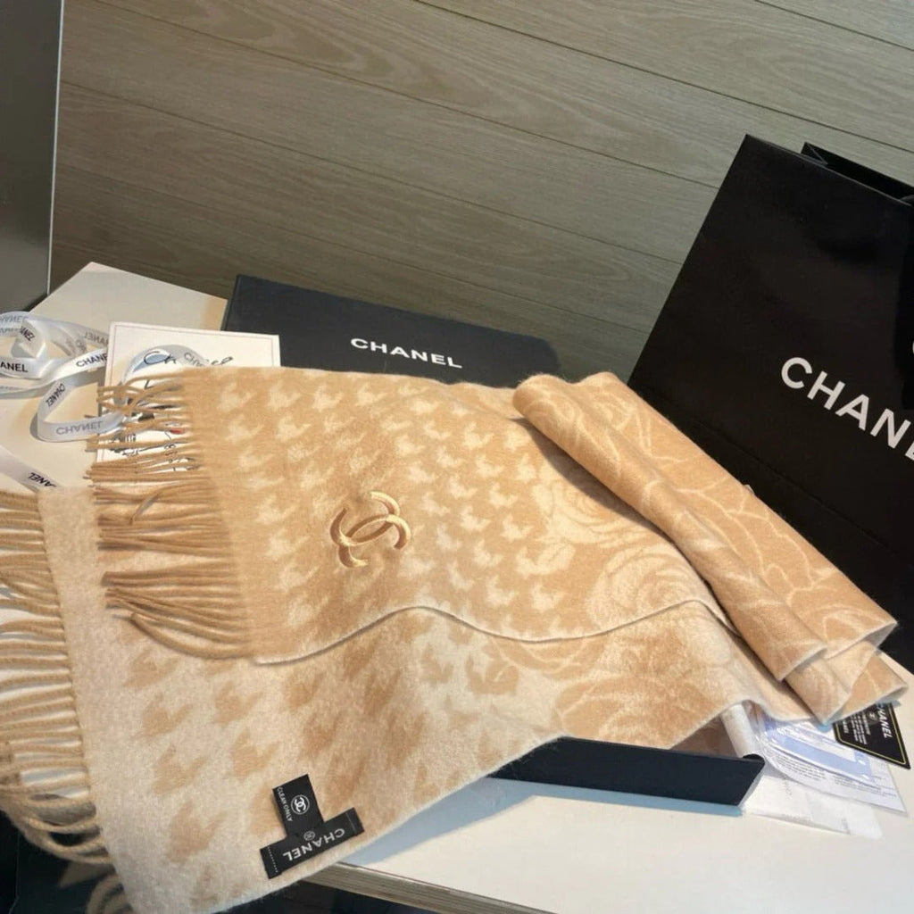 CHANEL 25S SCARF 180 CM IN CASHMERE 942938