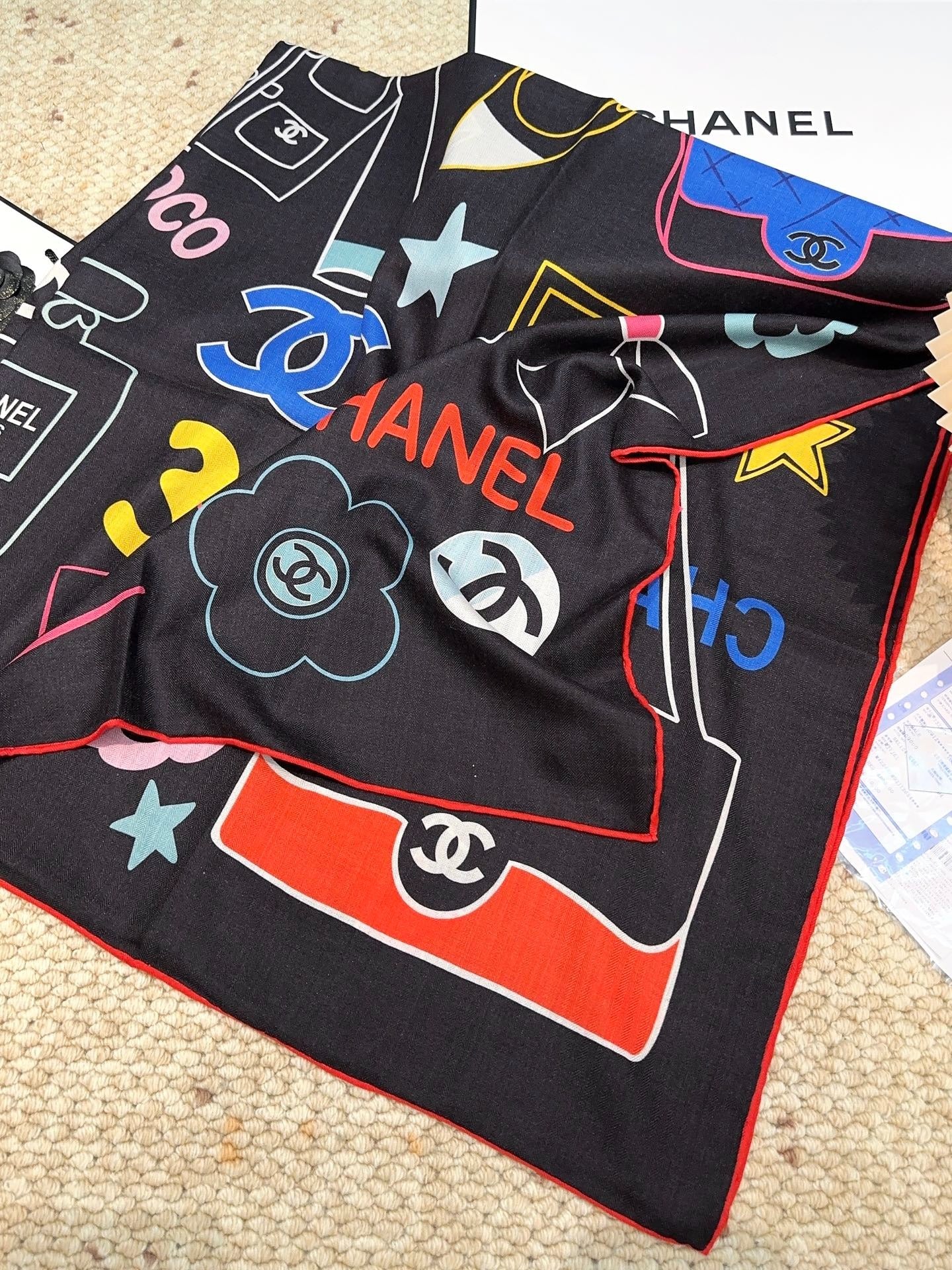CHANEL 25S SCARF 140 CM IN CASHMERE SILK 943927