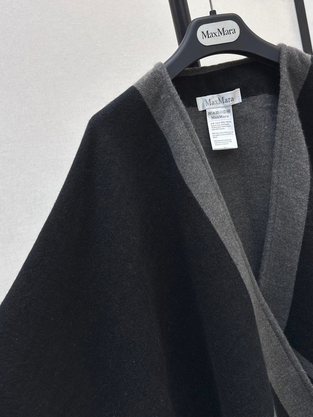 MAX MARA 25S JACQUARD CAPE COAT 007