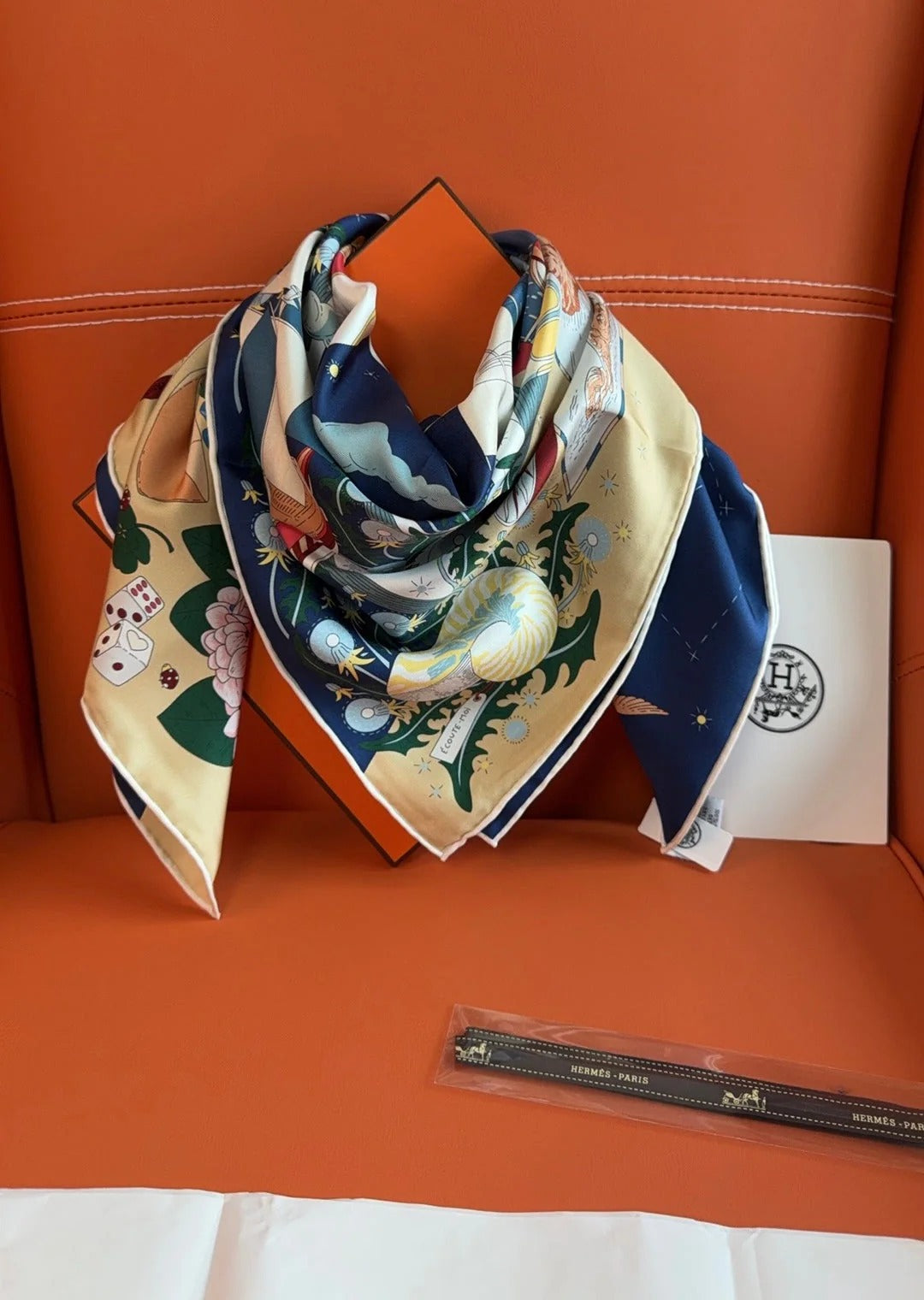 HM 26s 90 Scarf Navy Blue Colorful Mulberry Silk 153394