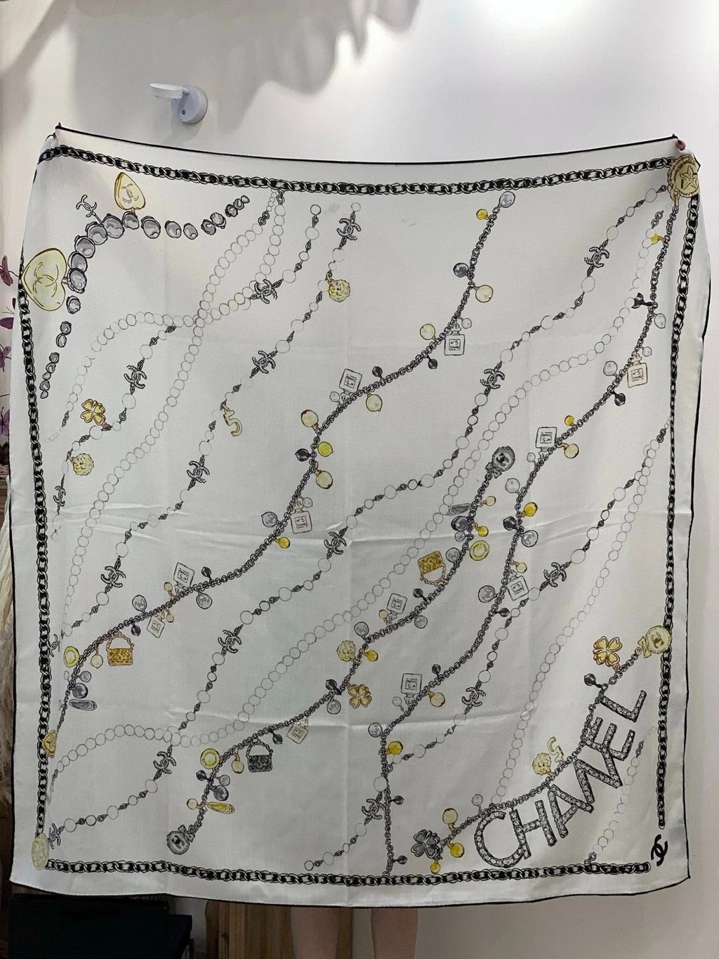 CHANEL 25S SCARF 135 CM IN CASHMERE SILK 941838