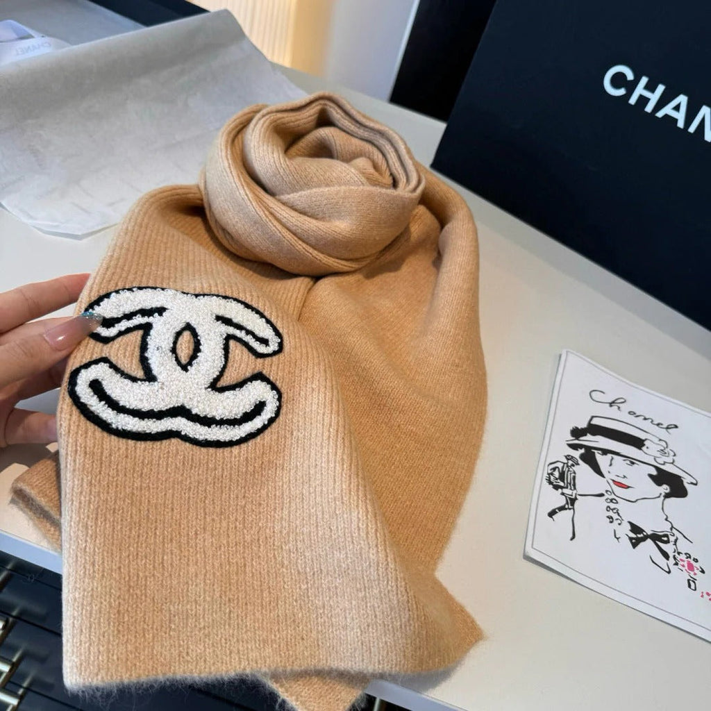 CHANEL 25S SCARF 180 CM IN CASHMERE 944018