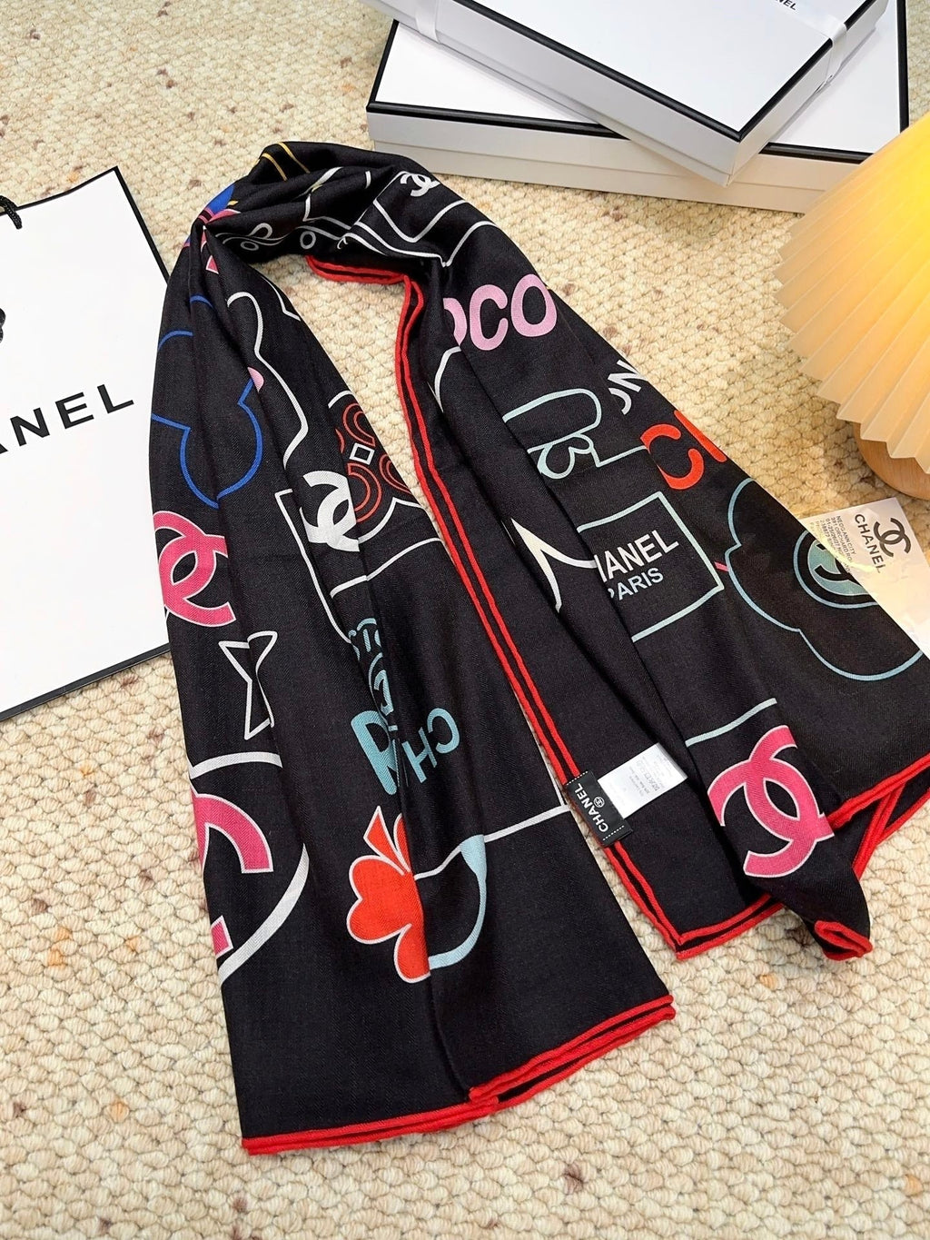 CHANEL 25S SCARF 140 CM IN CASHMERE SILK 943927